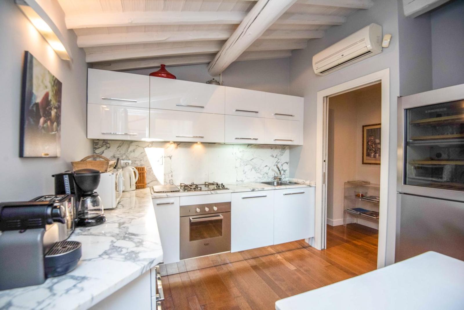Giambologna Attic By Firenze Prestige Lägenhet Exteriör bild